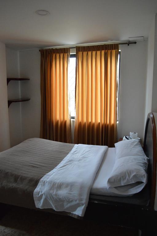 Hotel Torreon Popayan Quarto foto